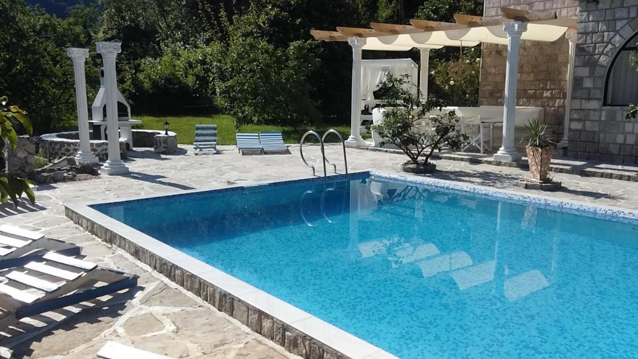 Villa D'Amore Montenegro Donji Morinj Exterior photo